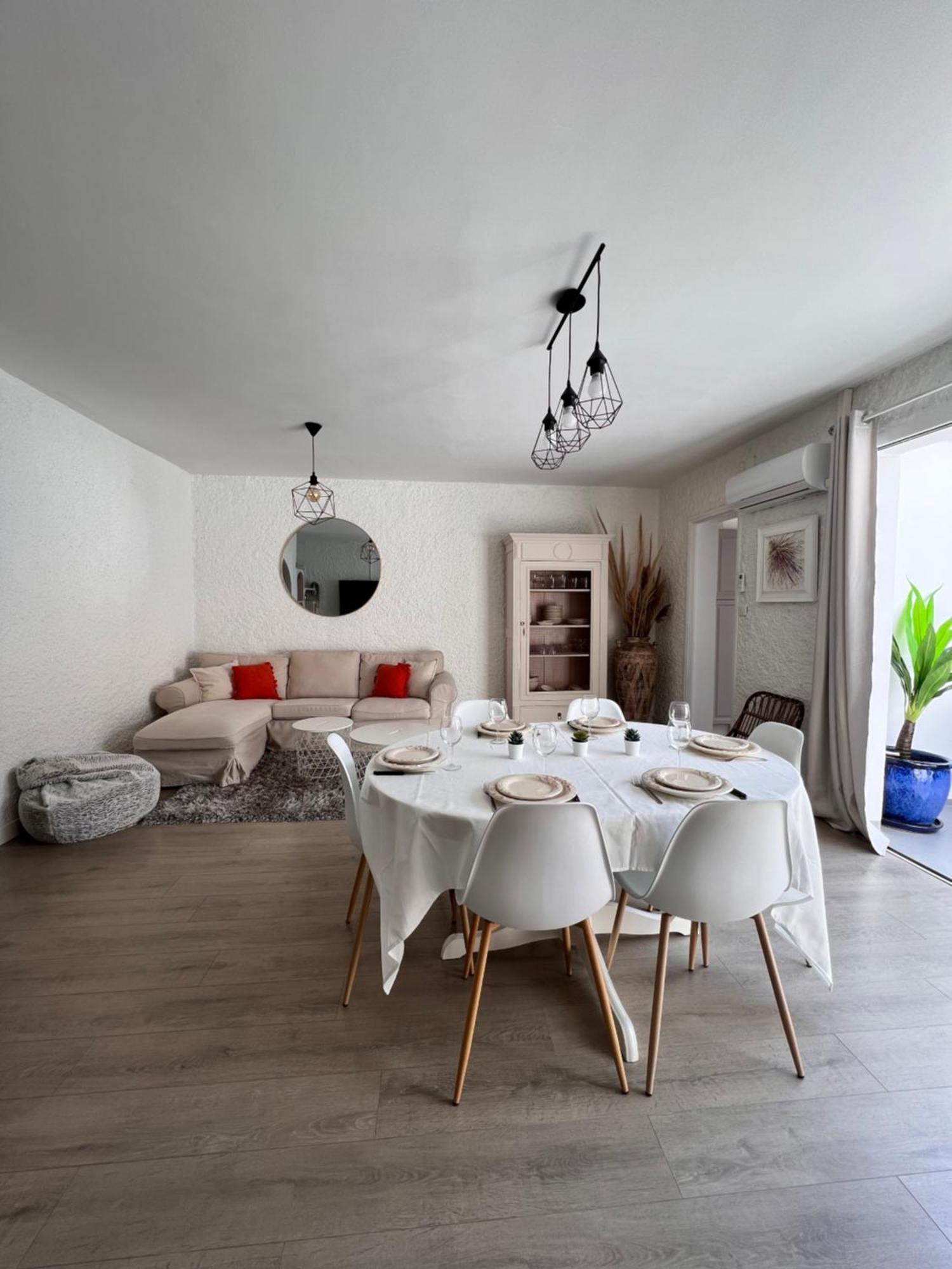 Вилла Gorgeous Town House Нарбонна Экстерьер фото